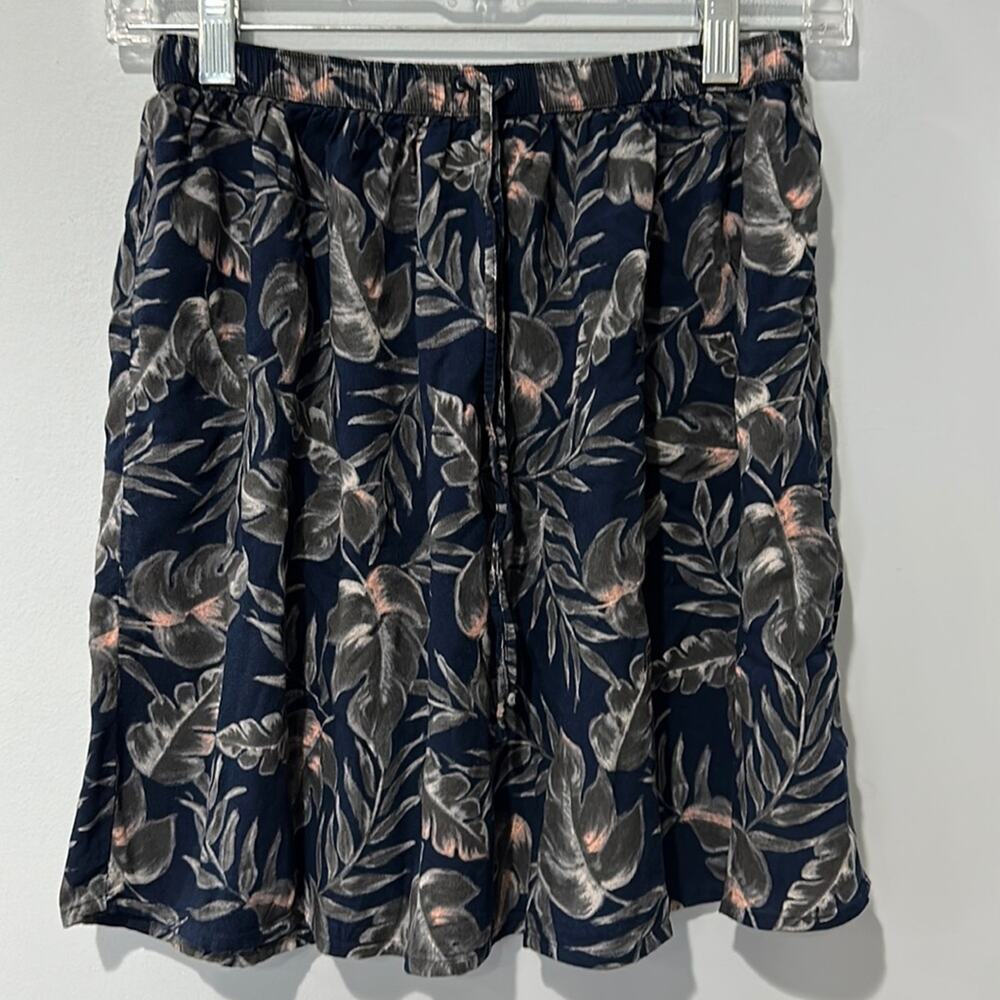 Abercrombie & Fitch Mini Skirt size Small